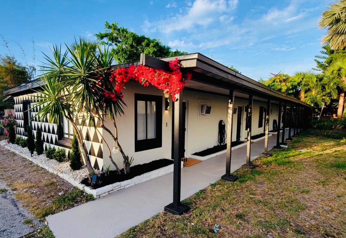 Beach Bungalow By The Sea 2 Какао-Бич Экстерьер фото